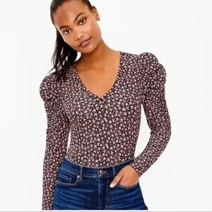 LOFT Floral Smocked Puff Sleeve Top – XS – NWT